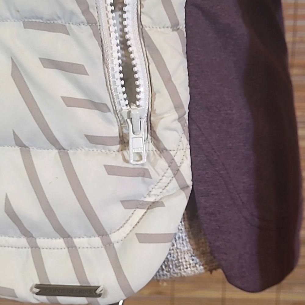 Carve Designs Low Profile Quilted Puffer - Picture 6 of 13